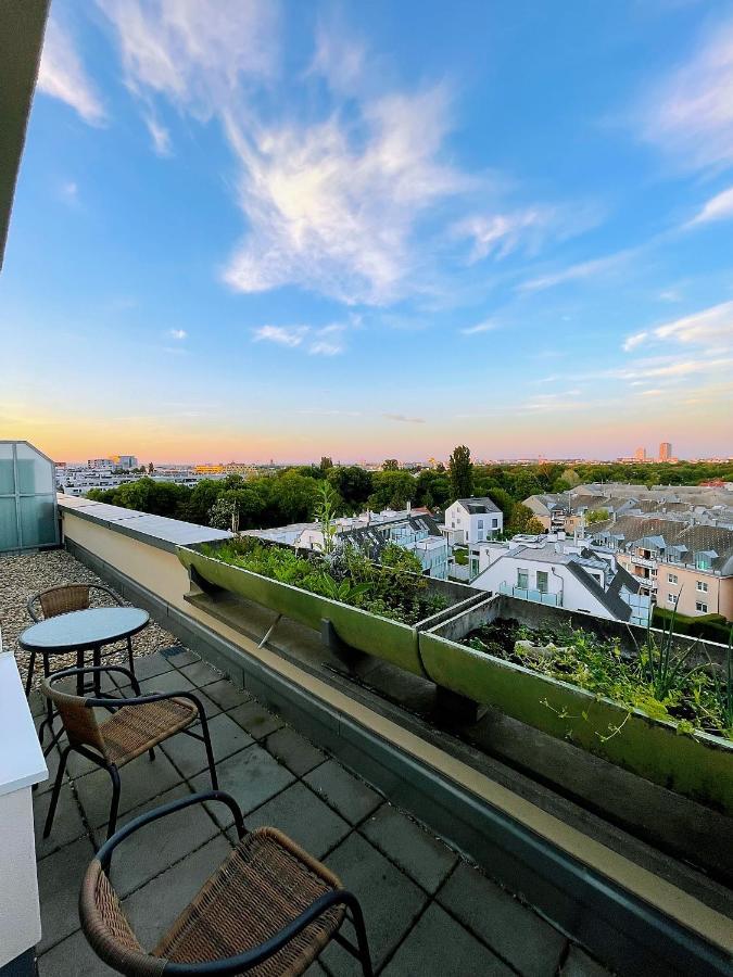 וינה Schone Wohnung Mit Dachterrasse מראה חיצוני תמונה